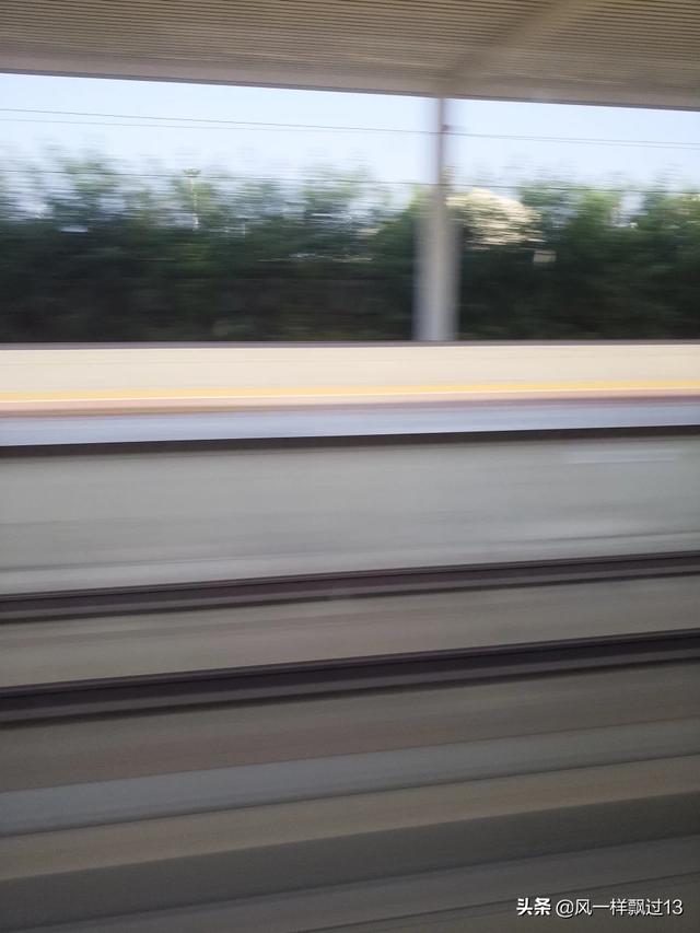 夫妻4人在一起租房子（四个人租房子）